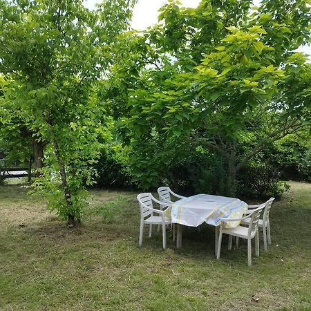Bienvenue En Sud Gironde Villandraut Exterior foto
